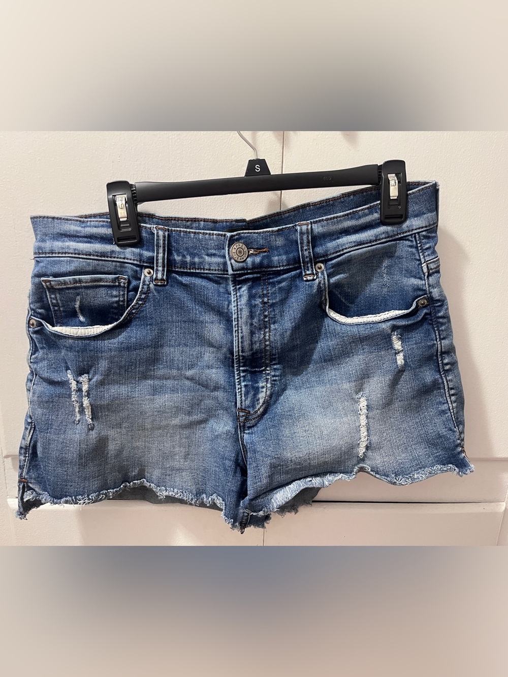 Express Blue Distressed Denim Women’s Shorts